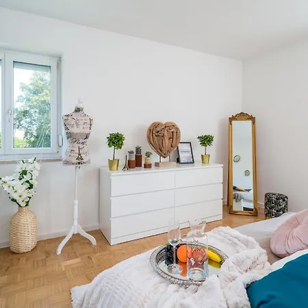 Apartmán Eg M Schoene 70m2 Grosse 2-zimmer Naehe Salzburg Freilassing