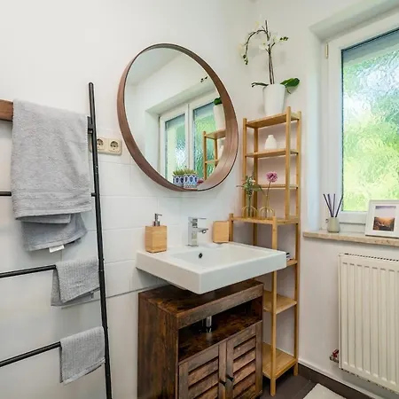 Eg M Schoene 70m2 Grosse 2-zimmer Naehe Salzburg * Freilassing
